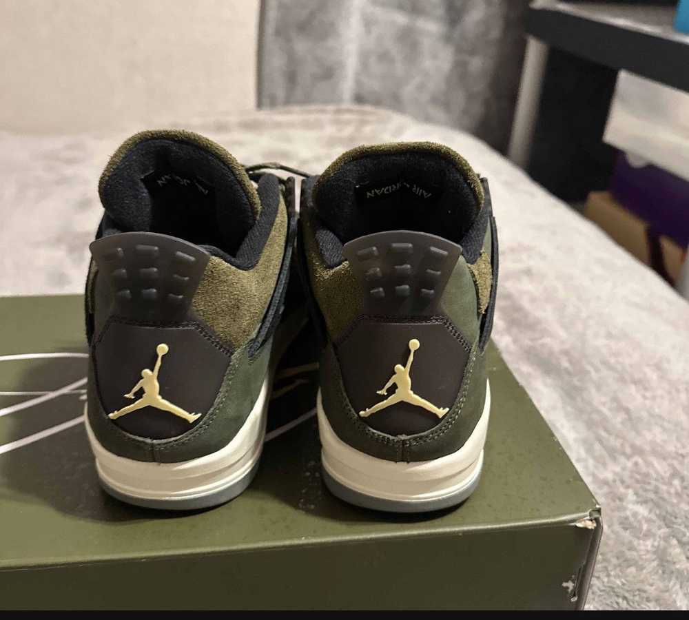 Jordan Brand × Nike Jordan 4 olive worn once - image 8