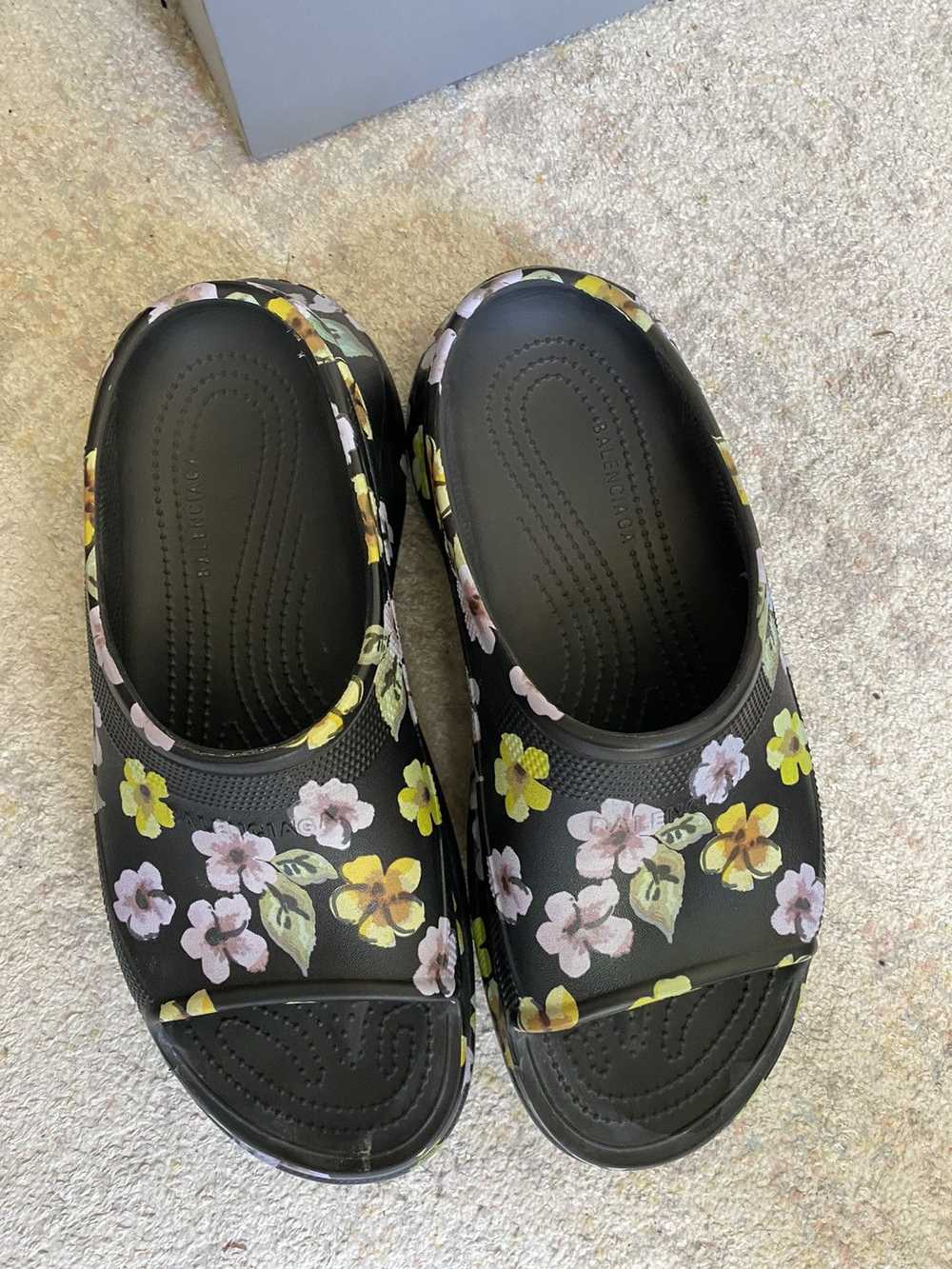 Balenciaga × Crocs Black Floral Pool Slides - image 10