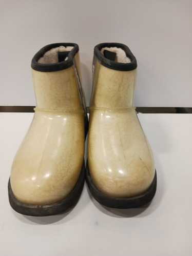 Ugg Australia Youth Beige/Clear Boots Size 2