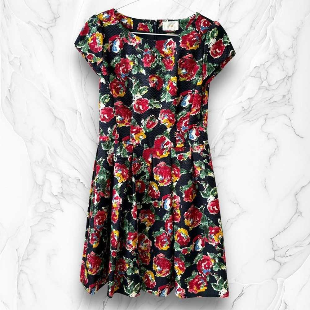 FD short-sleeved floral knee-length dress in mult… - image 1