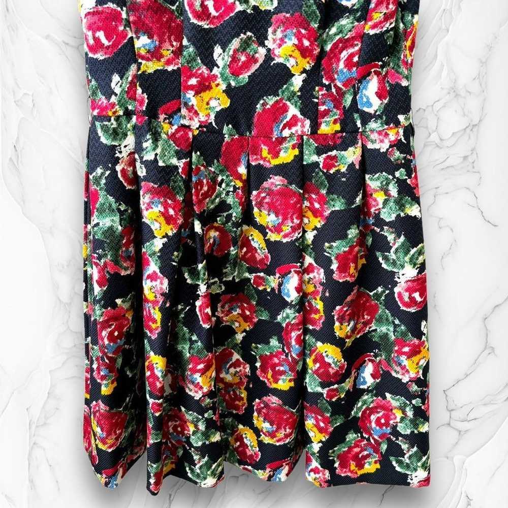 FD short-sleeved floral knee-length dress in mult… - image 4