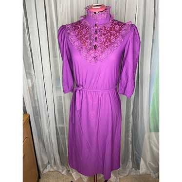 Dress fit and flare 1970’s purple lace collar - image 1