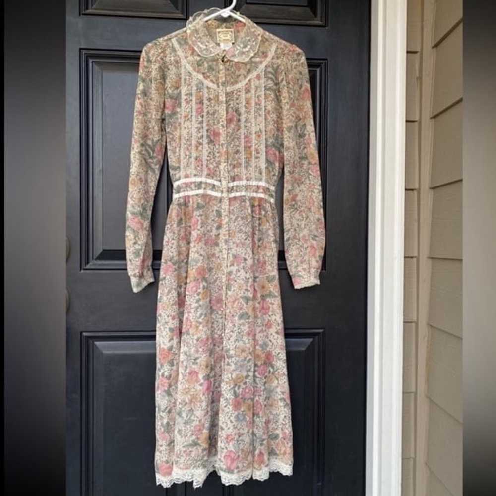 Vintage Gunne Sax Dress Floral Print Size 7 - image 1