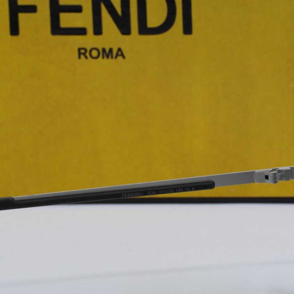 Fendi Sunglasses - image 7