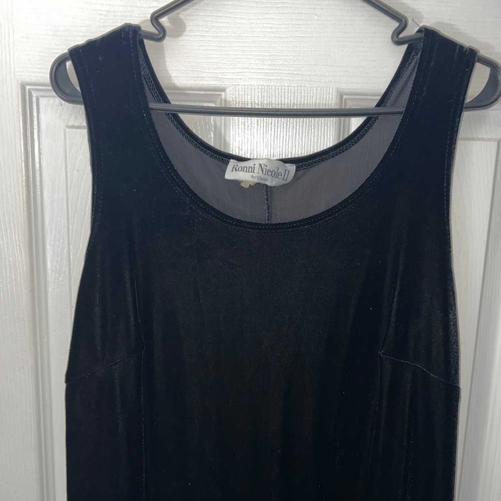 Vintage Ronni Nicole II Sleeveless Black Velvet M… - image 2