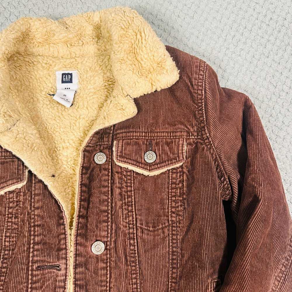 VINTAGE RETRO Y2K BROWN CORDUROY SHERPA LINED GAP… - image 2