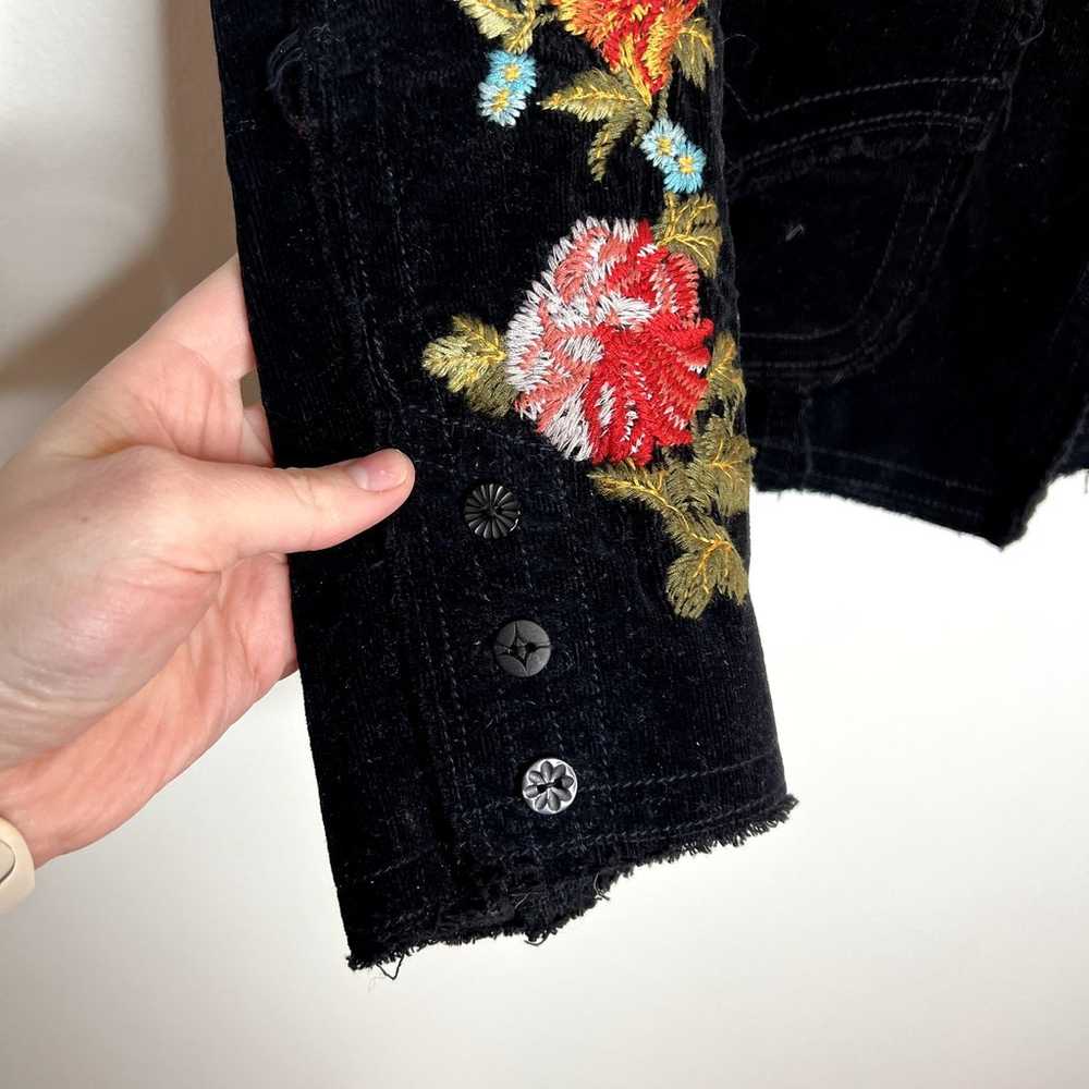 Johnny Was Black Embroidered Blazer - image 3