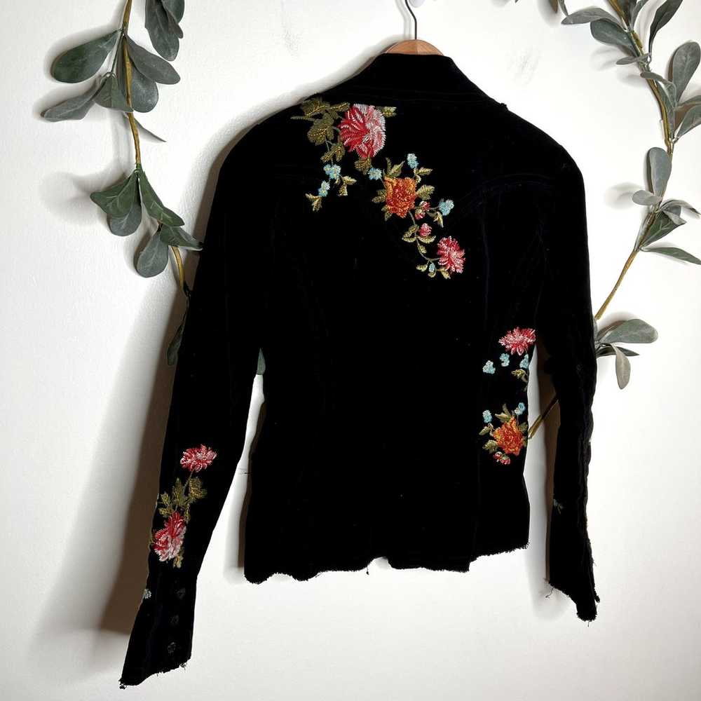 Johnny Was Black Embroidered Blazer - image 7