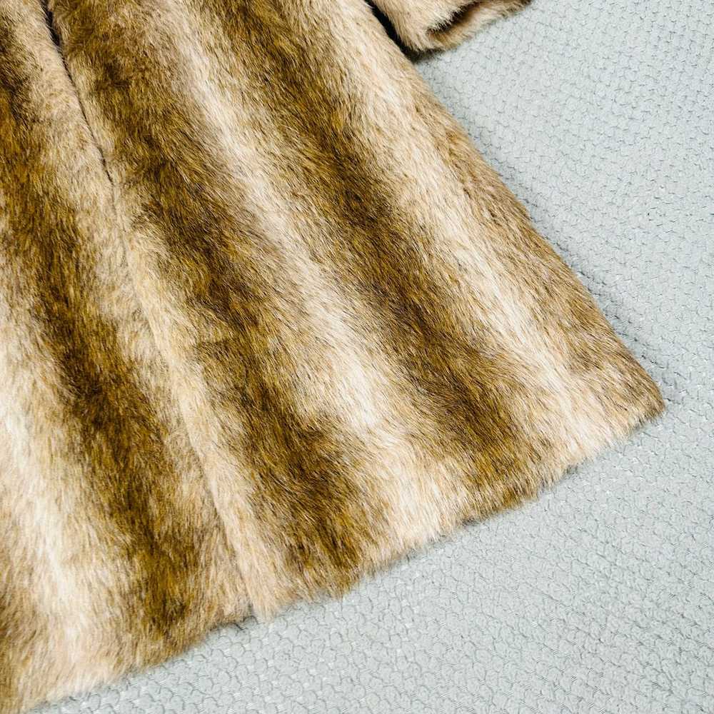 VINTAGE RETRO BEAUTIFUL FAUX FUR/FAUX MINK LONG C… - image 2