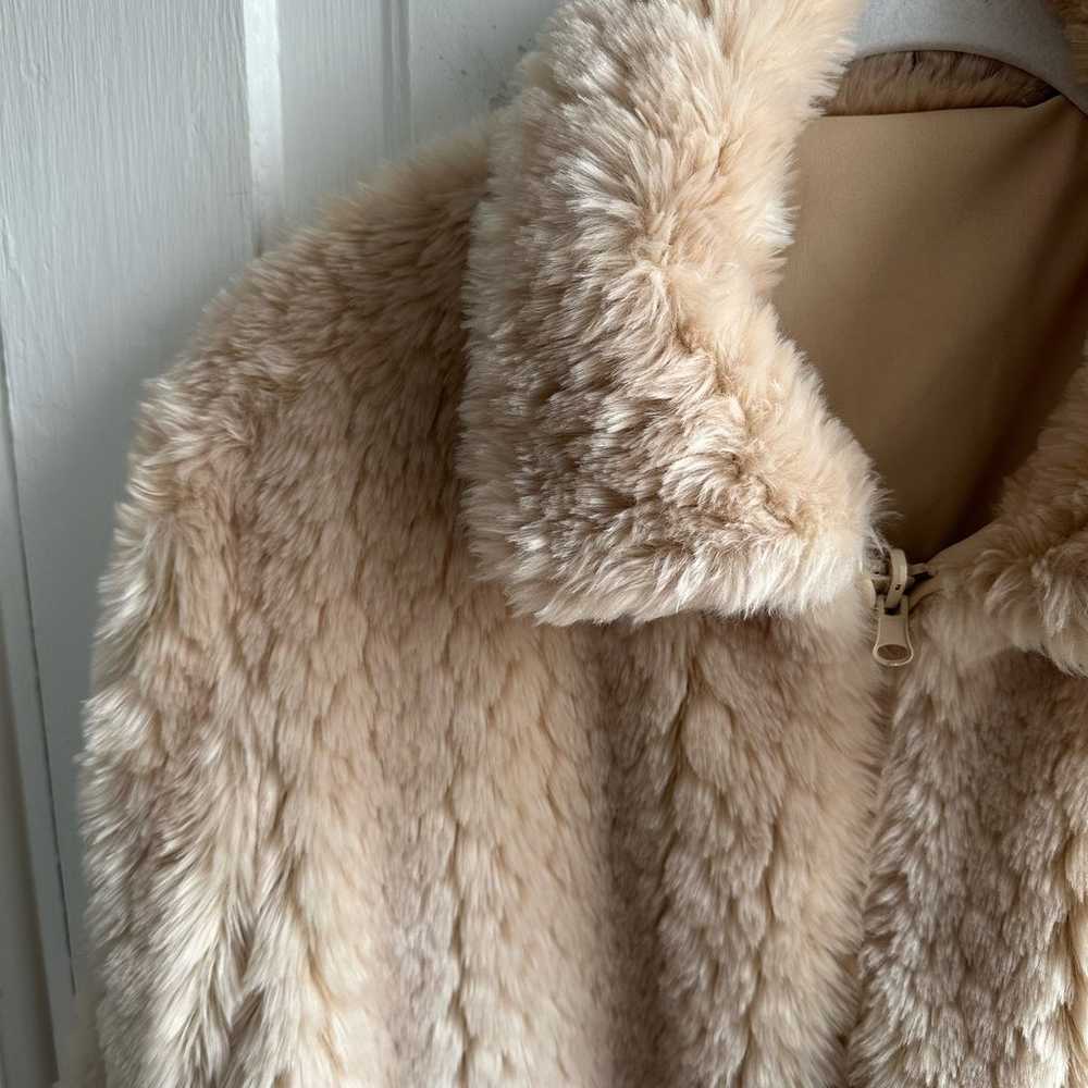 Vintage White Stag Reversible Faux Fur Coat Mob W… - image 3