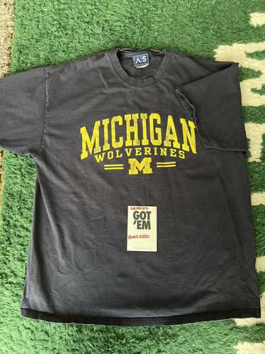 Vintage Vintage x Michigan Wolverines Tshirt