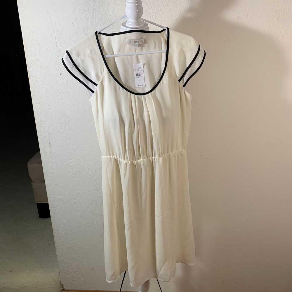 Loft Loft Women's White Dress Size 4 (NWT) - image 7