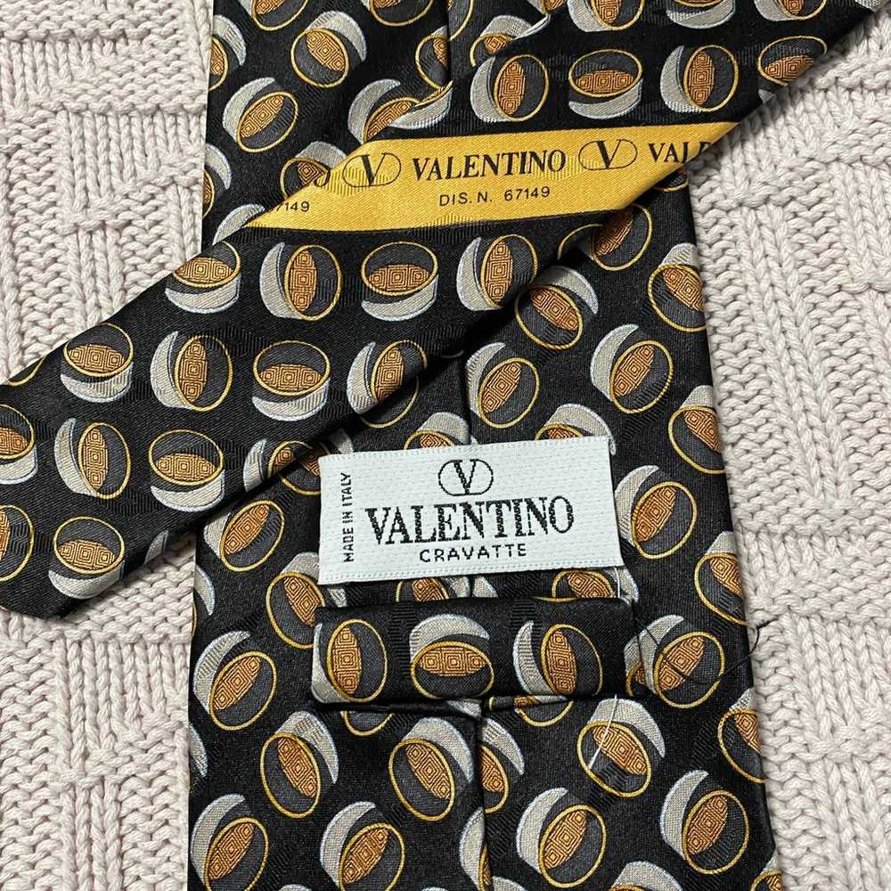 Vintage Valentino bronze patterned silk tie - image 3