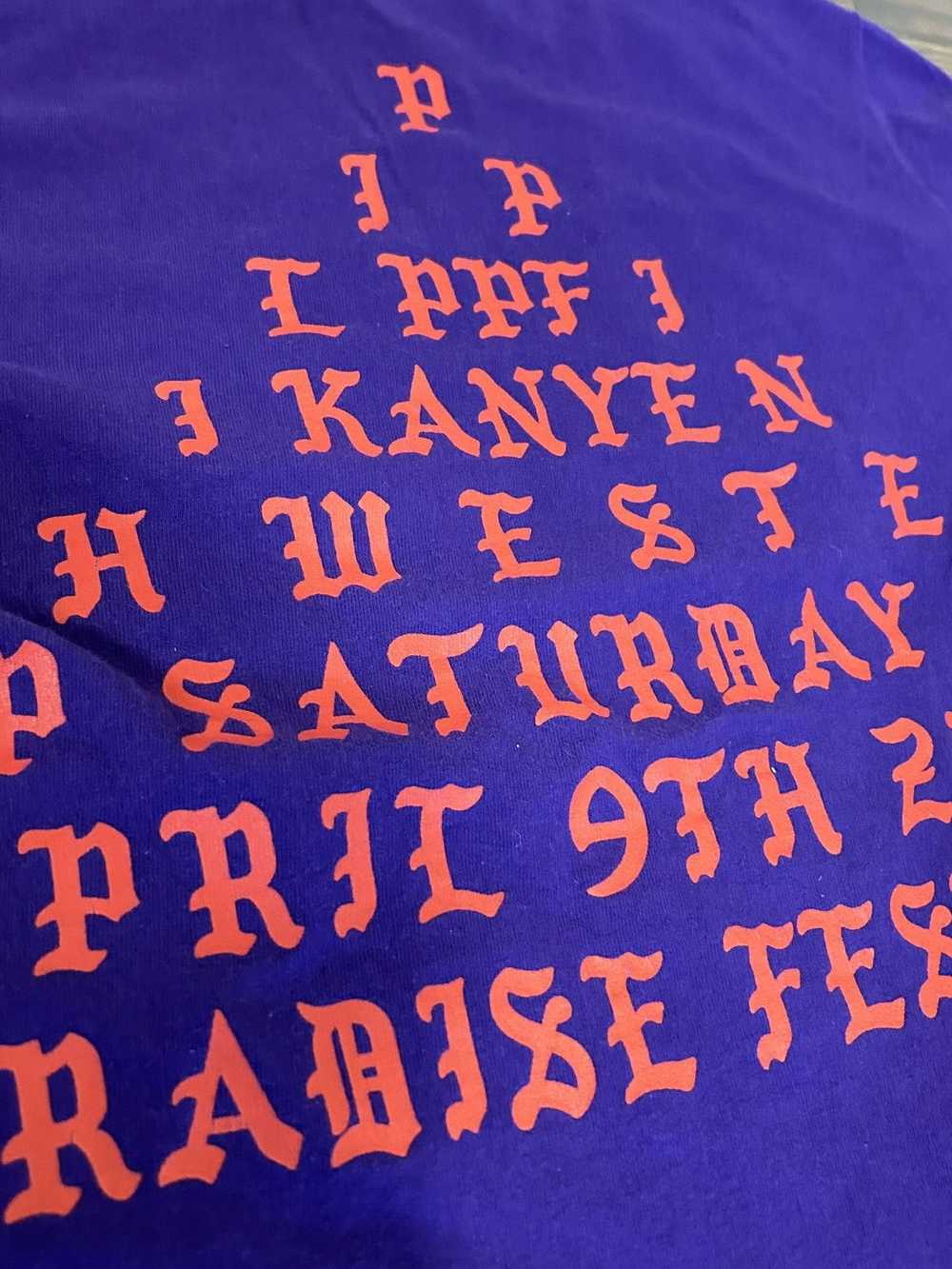 Kanye West × Tour Tee × Yeezy Season THE LIFE OF … - image 4