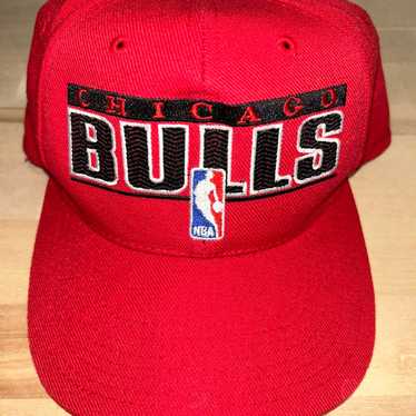 Chicago Bulls Sports Specialties Vintage Snapback - image 1