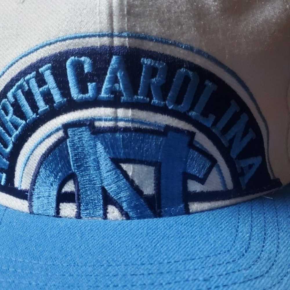 Vintage North Carolina College Tar Heels APEX ONE… - image 2