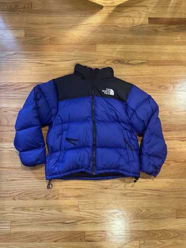 The North Face Men’s 1996 Retro Nuptse Jacket Sola