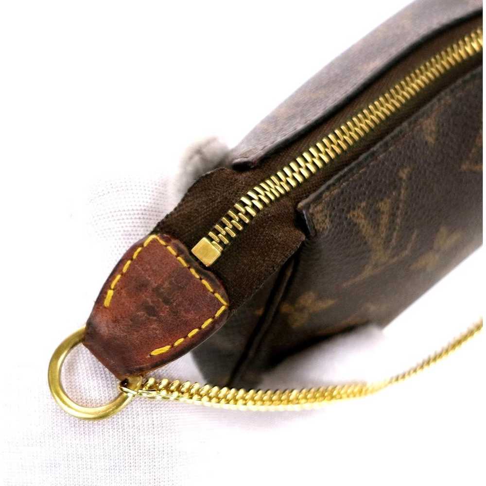 Louis Vuitton Pochette Accessoire leather handbag - image 7