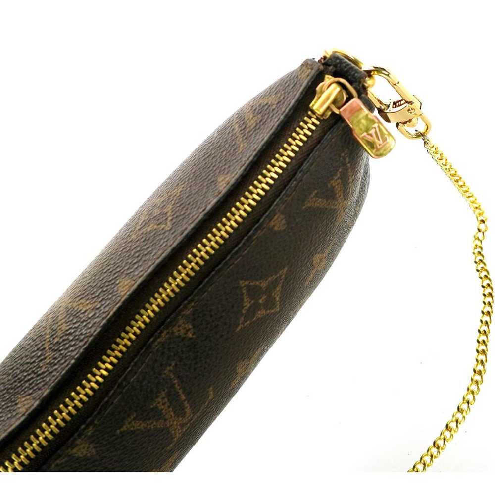 Louis Vuitton Pochette Accessoire leather handbag - image 8