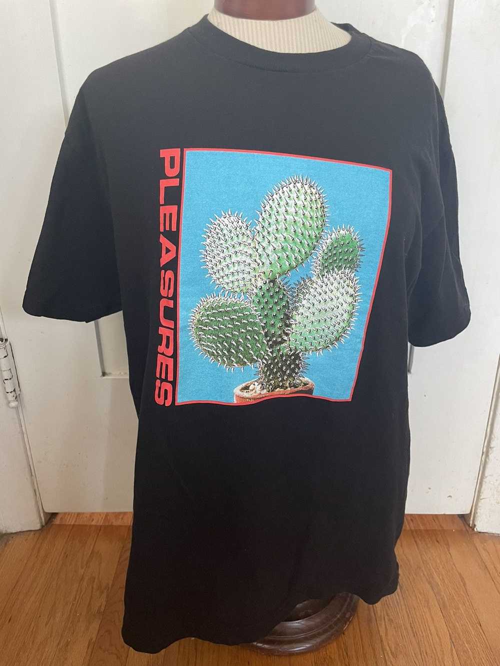 Pleasures Pleasures Now Cactus T-Shirt Size Large - image 1