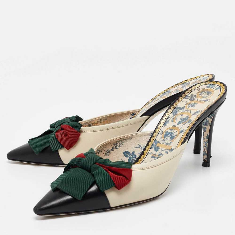 Gucci Patent leather sandal - image 2