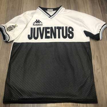 BLOKE × Soccer Jersey × Vintage Juventus 90s kapp… - image 1