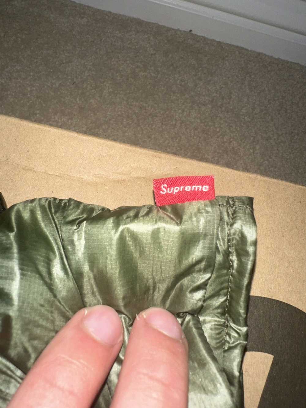 Supreme Supreme Gloves Featherweight down Olive/G… - image 4