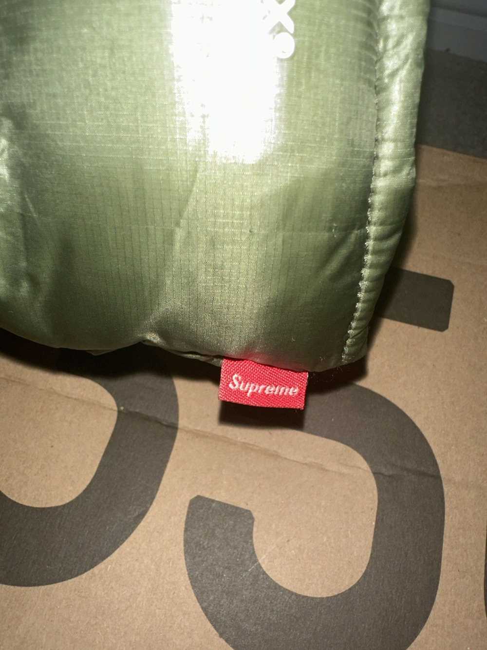 Supreme Supreme Gloves Featherweight down Olive/G… - image 5