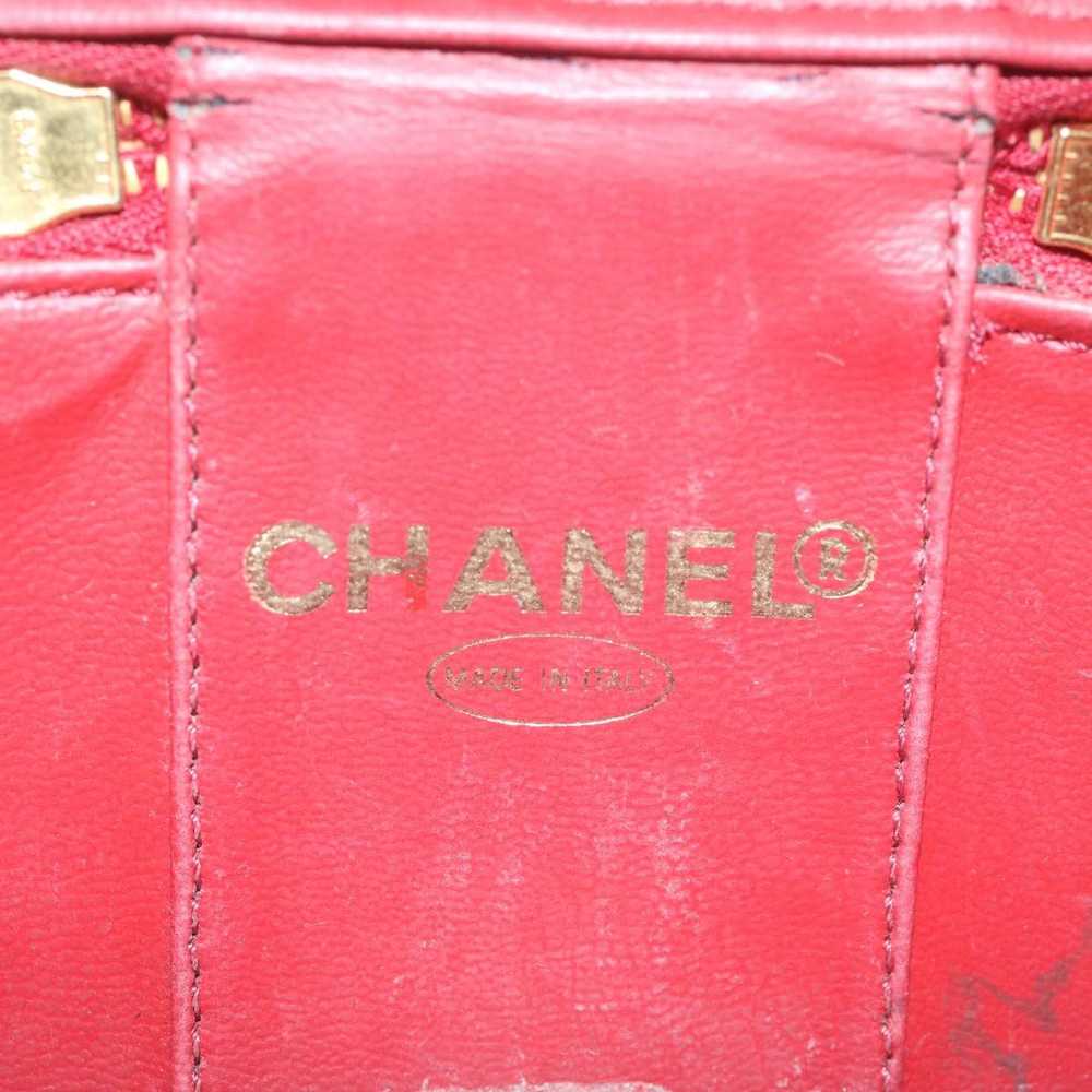 Chanel Vanity Red Leather Clutch Bag (Pre-Owned) - image 7