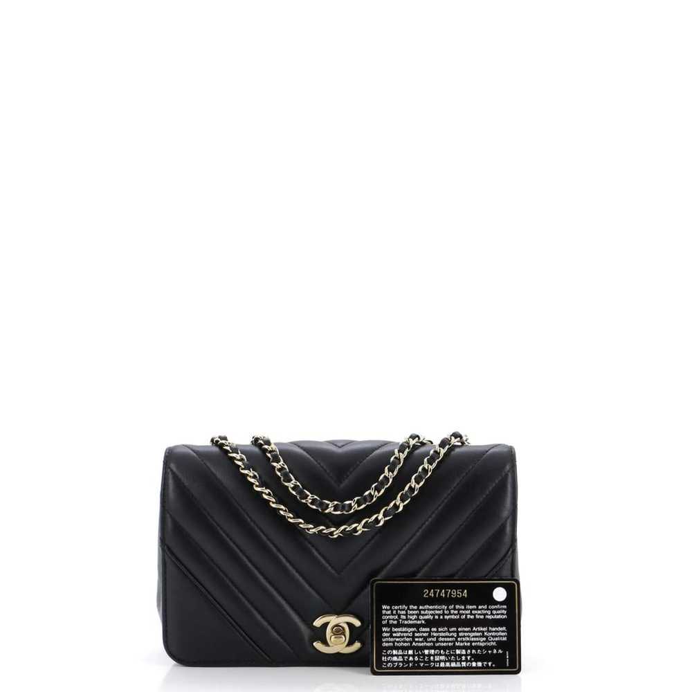 Chanel Leather crossbody bag - image 2