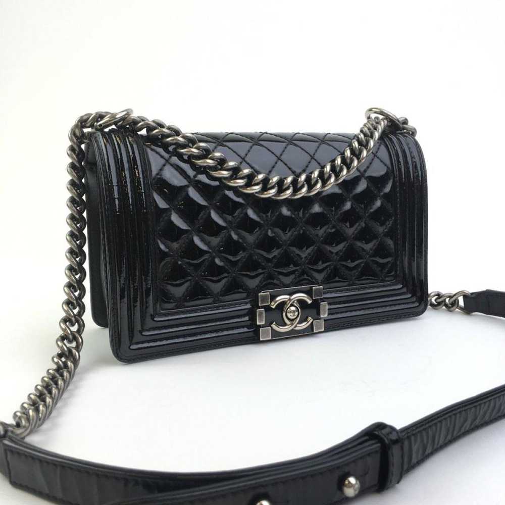 Chanel Leather crossbody bag - image 2