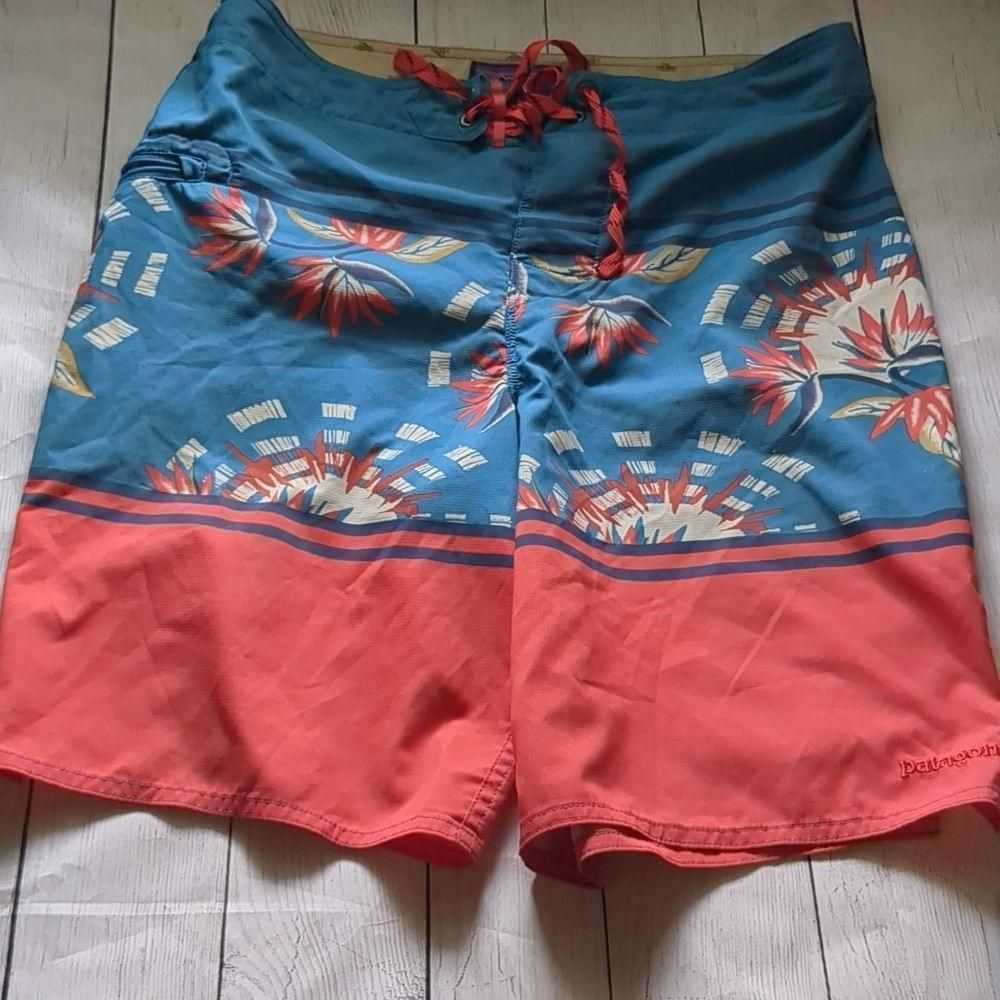 Patagonia Patagonia board shorts size 30 - image 1