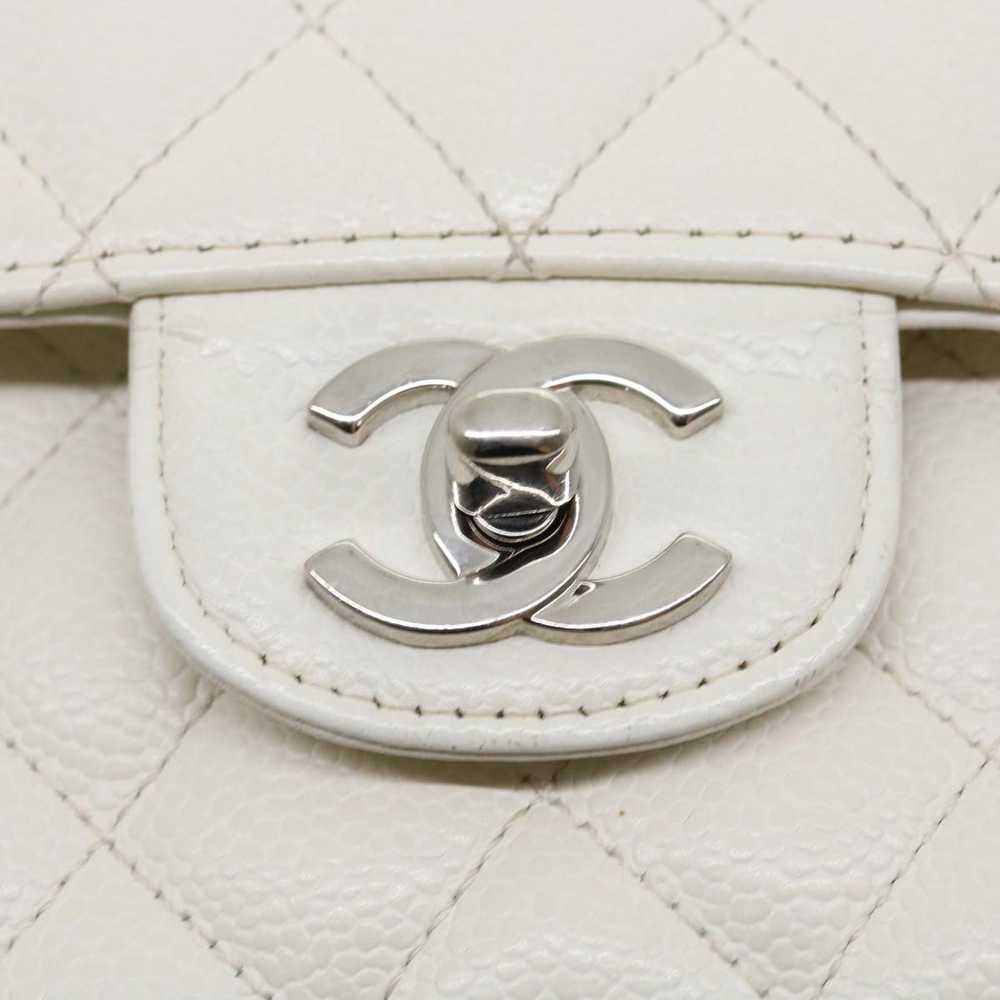 Chanel Timeless White Leather Shoulder Bag (Pre-O… - image 5