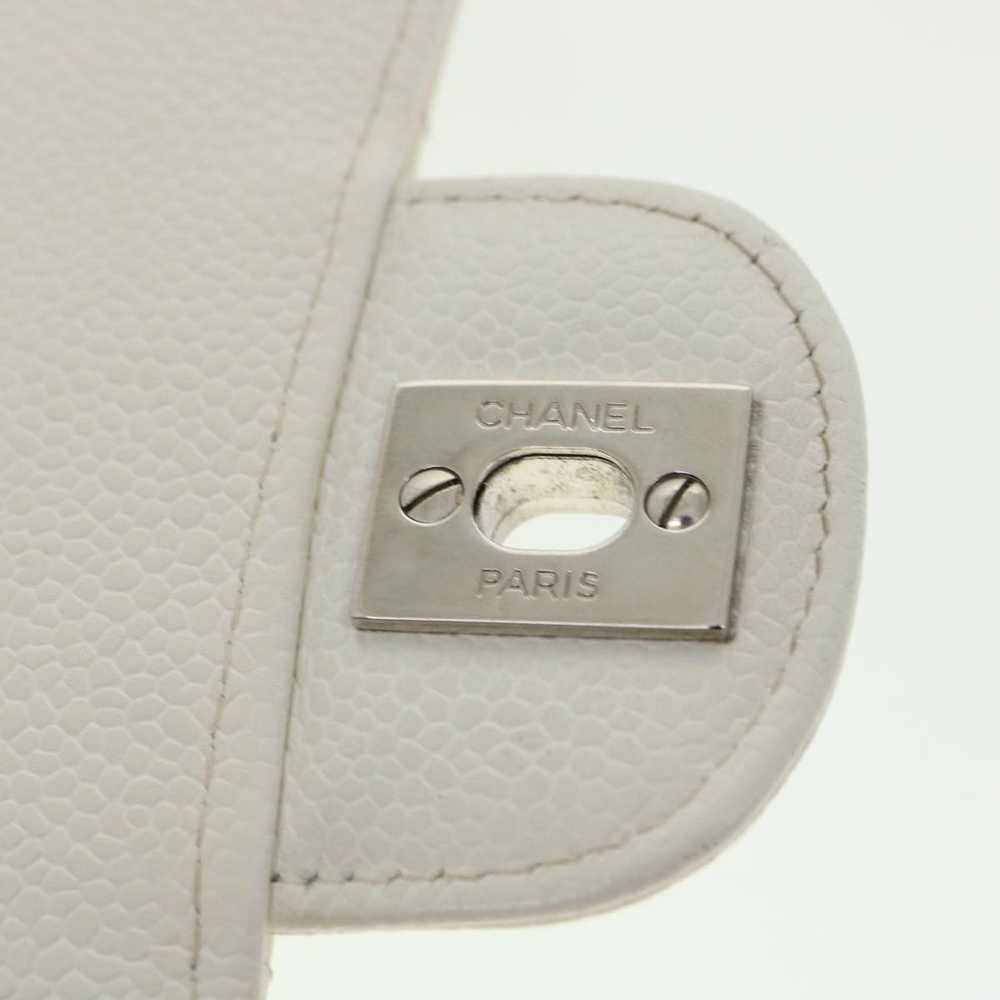 Chanel Timeless White Leather Shoulder Bag (Pre-O… - image 6