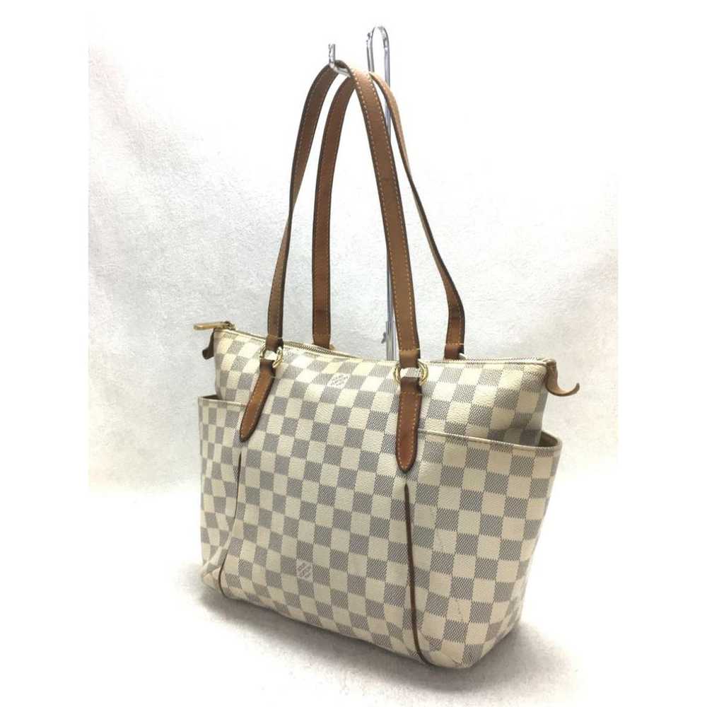 Louis Vuitton Totally leather handbag - image 2