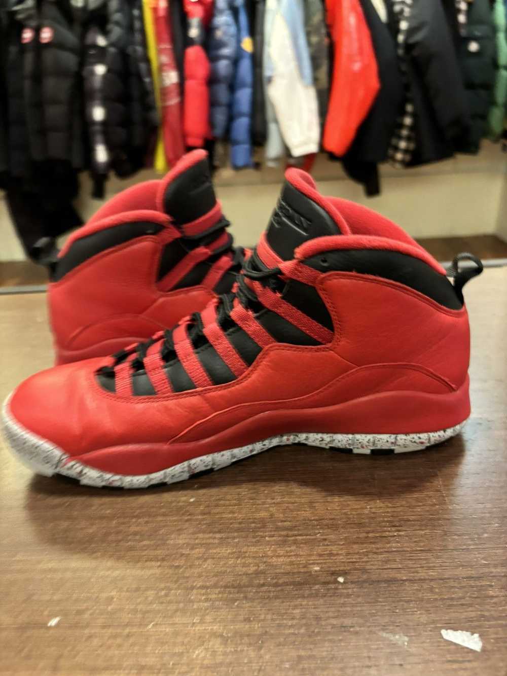 Jordan Brand Jordan 10 Retro ‘Bulls over Broadway’ - image 3