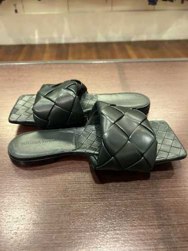 Bottega Veneta Bottega Veneta Lido Intrecciato Fl… - image 1