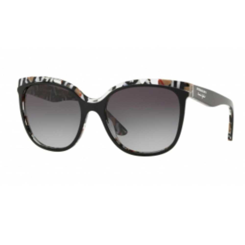 Burberry Sunglasses - image 7