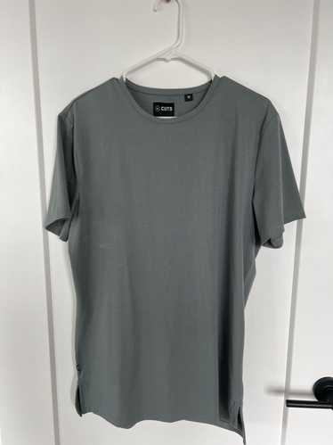 Cuts Cuts Split Hem T shirt Large