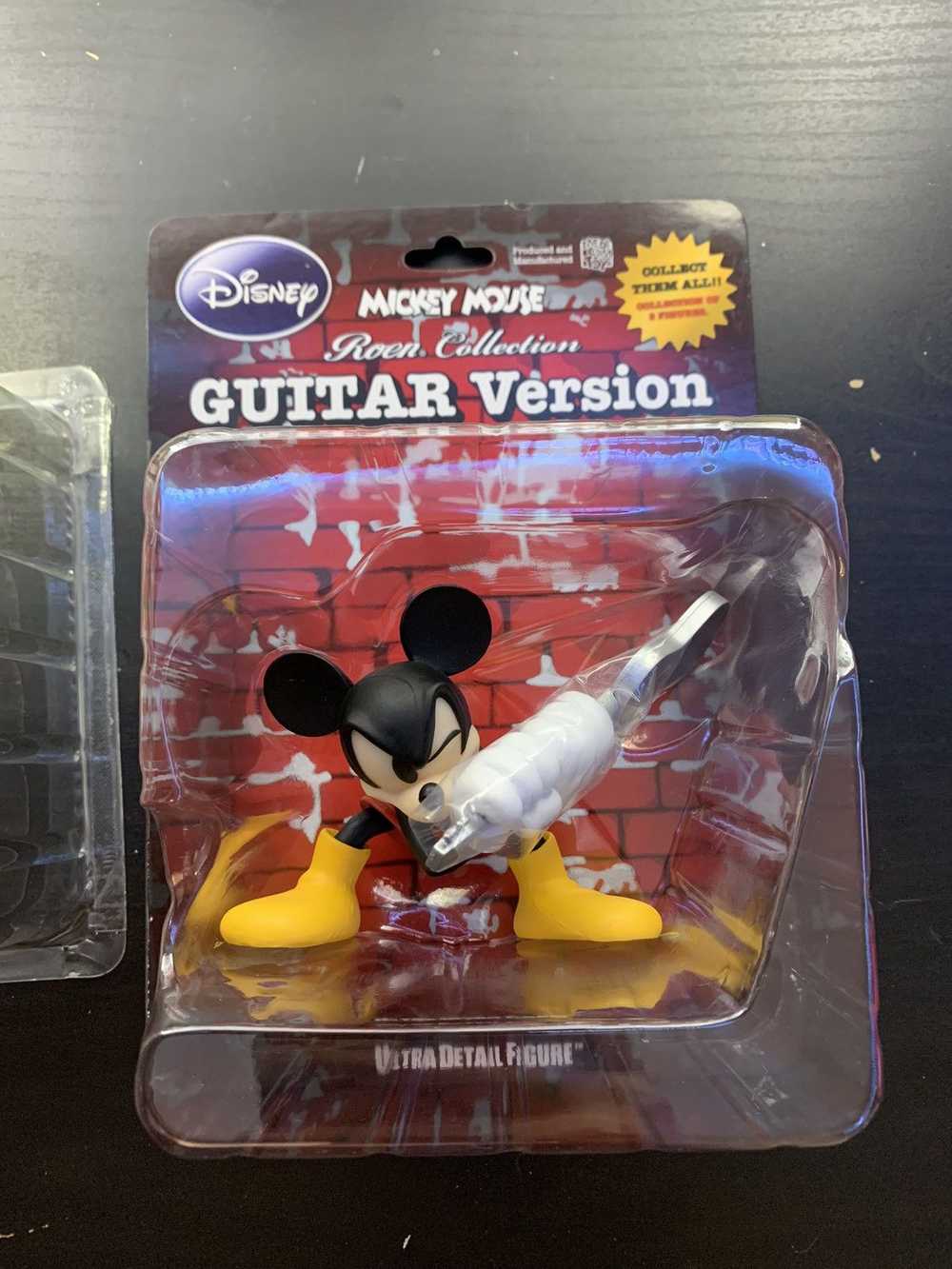 Disney × Medicom Toy Mickey guitar smash down 201… - image 9