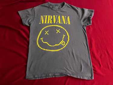 ニルバーナ　Tシャツ　©1992 NIRVANA ニルバーナ tシャツ サイズS 1992 kj着類似 - メルカリ