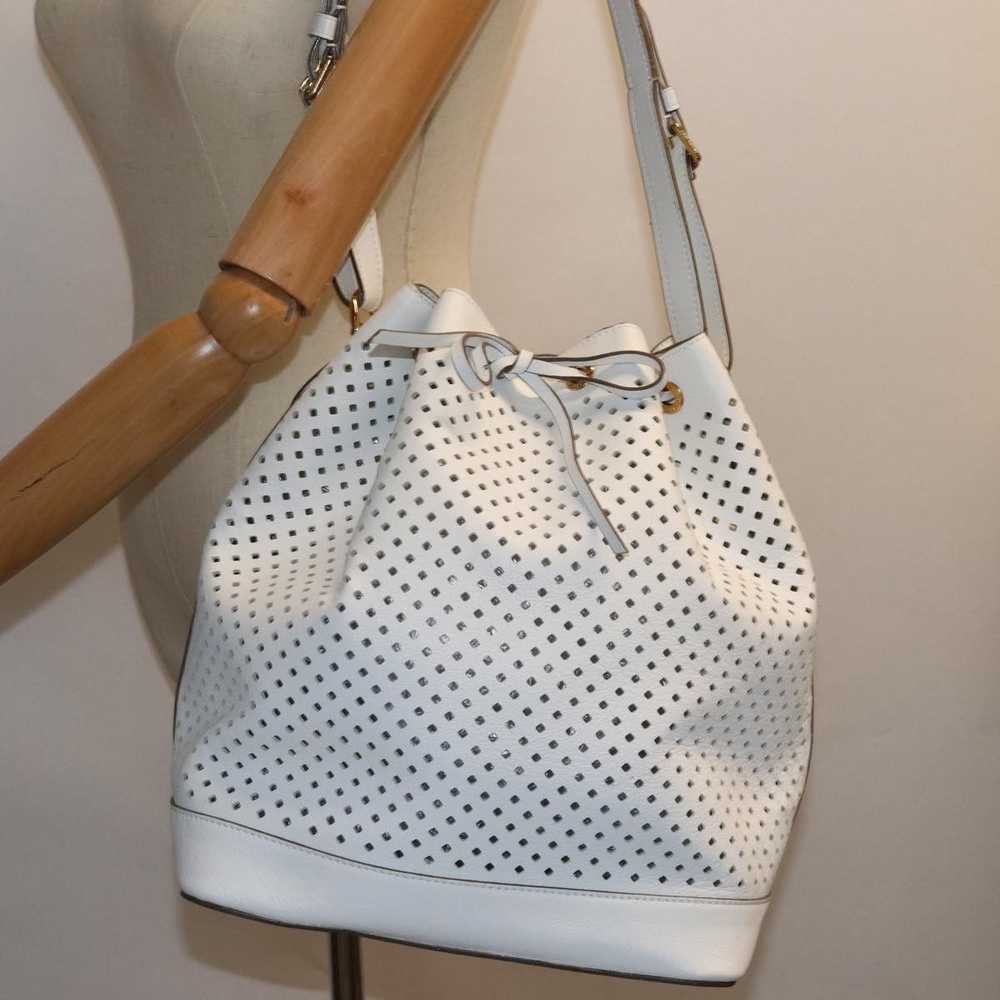 Louis Vuitton Noe White Leather Shoulder Bag (Pre… - image 7