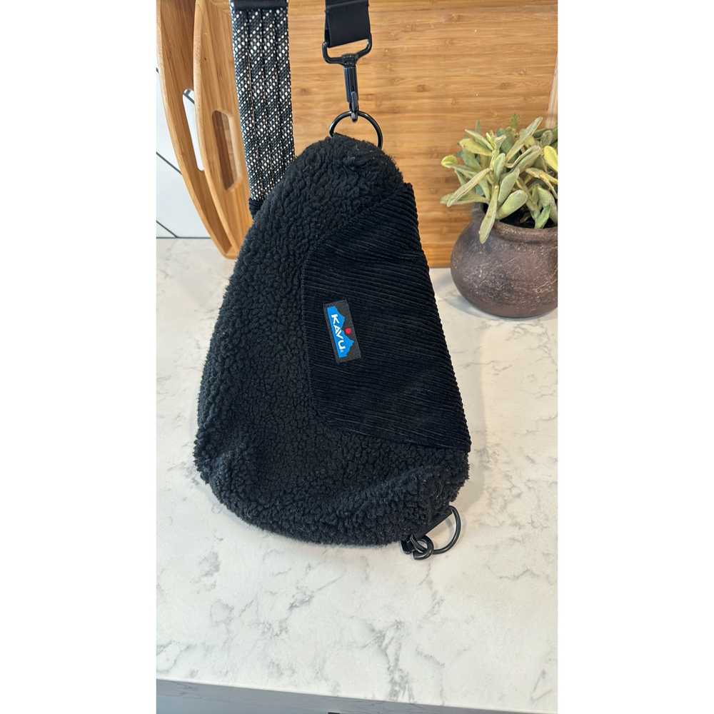 KAVU Rope Fleece Bag Sling Crossbody Sherpa Backp… - image 1