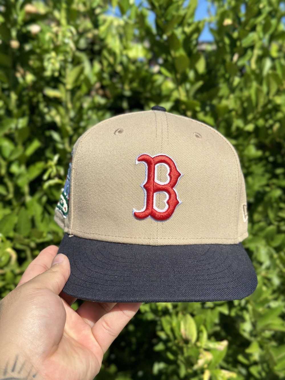 New Era Boston Red Sox Fitted Hat 7 3/8 | Lids Ha… - image 1