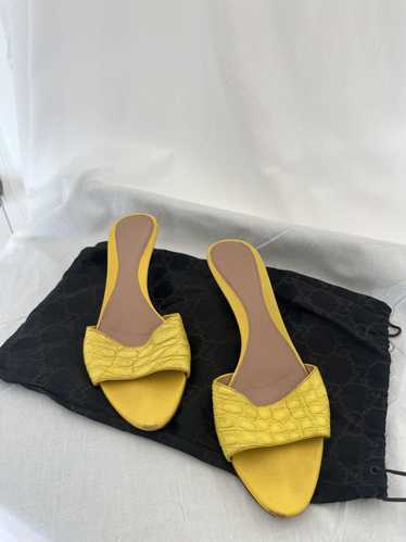 Gucci Vintage Gucci yellow alligator embossed kit… - image 1