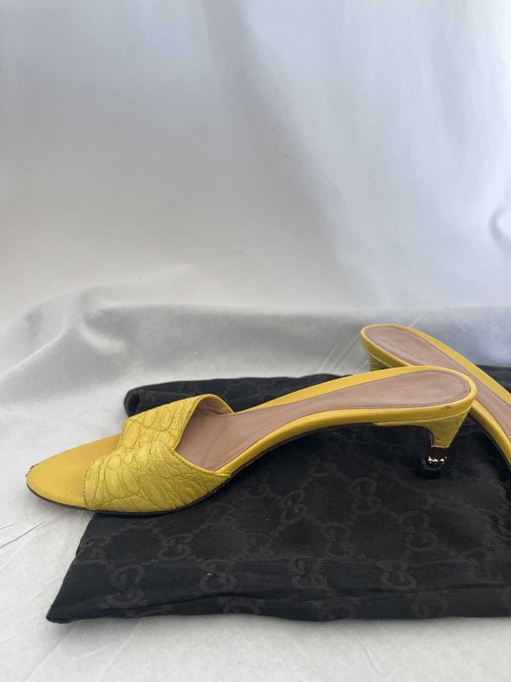 Gucci Vintage Gucci yellow alligator embossed kit… - image 5