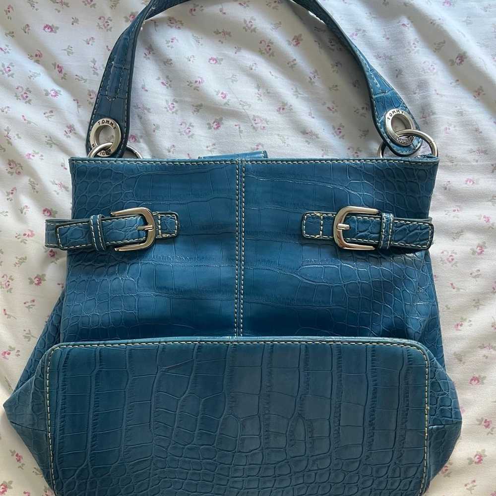 blue tommy hilfiger bag - image 1