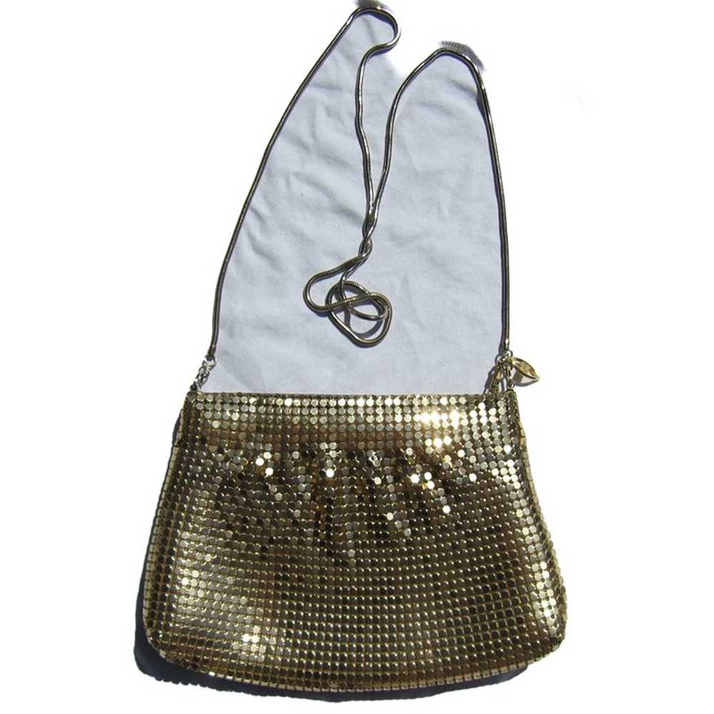 vintage gold chain mail purse mini purse w/ zippe… - image 1