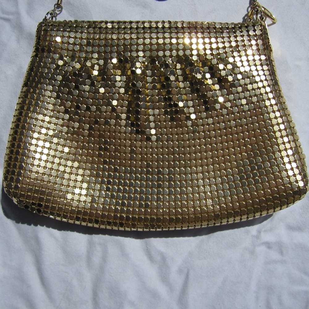 vintage gold chain mail purse mini purse w/ zippe… - image 2