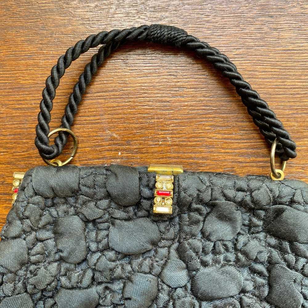 Vintage 1950s Red Jeweled Black Gold Texture Purse - image 2